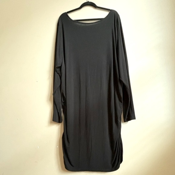 Torrid Sz 4 (Plus Sz US 4X) Super Soft Elbow Sleeve Bodycon Ruched Dress Black - Picture 5 of 15